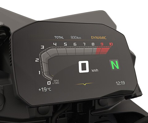 TFT display with Connectivity of the BMW F 800 GS